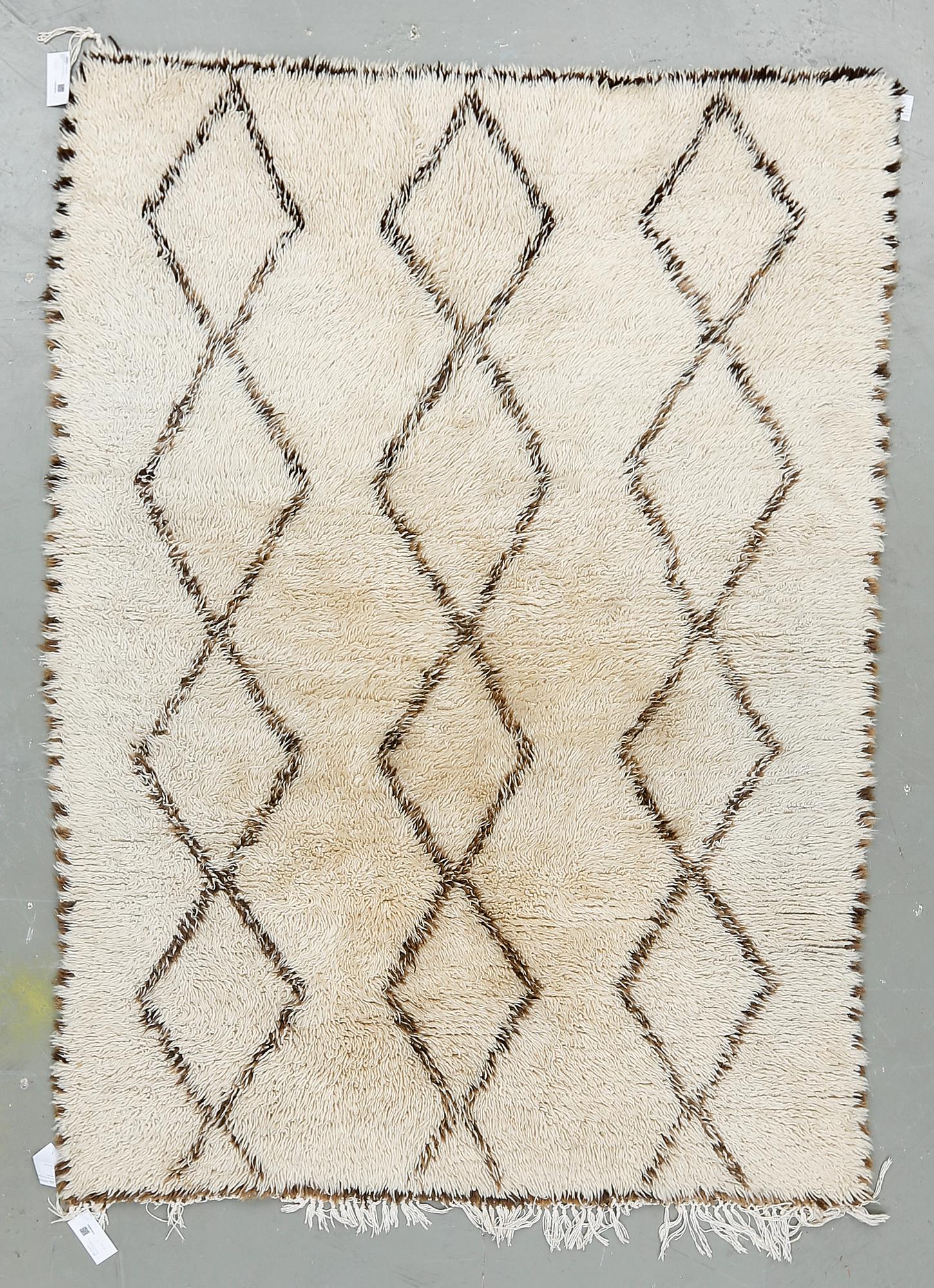 MATTA, Beni Ourain, Marocko. Ca 204x150 cm.