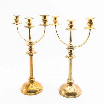Kandelabrar ett par 1900-talets första hälft.