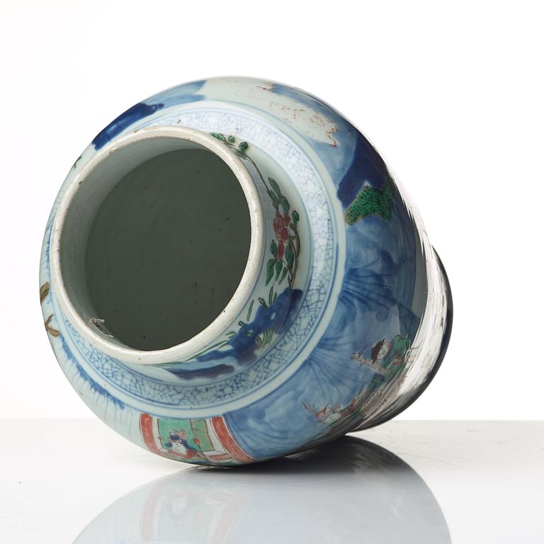 A Transitional Wucai jar, 17th Century.