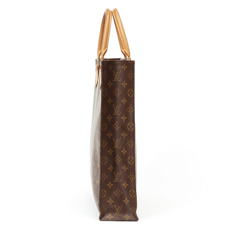 A monogram canvas handbag by Louis Vuitton, "Sac Plat".