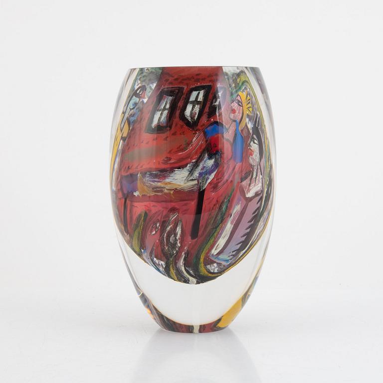 Ulrica Hydman-Vallien, a unique glass vase, Kosta Boda, Sweden.