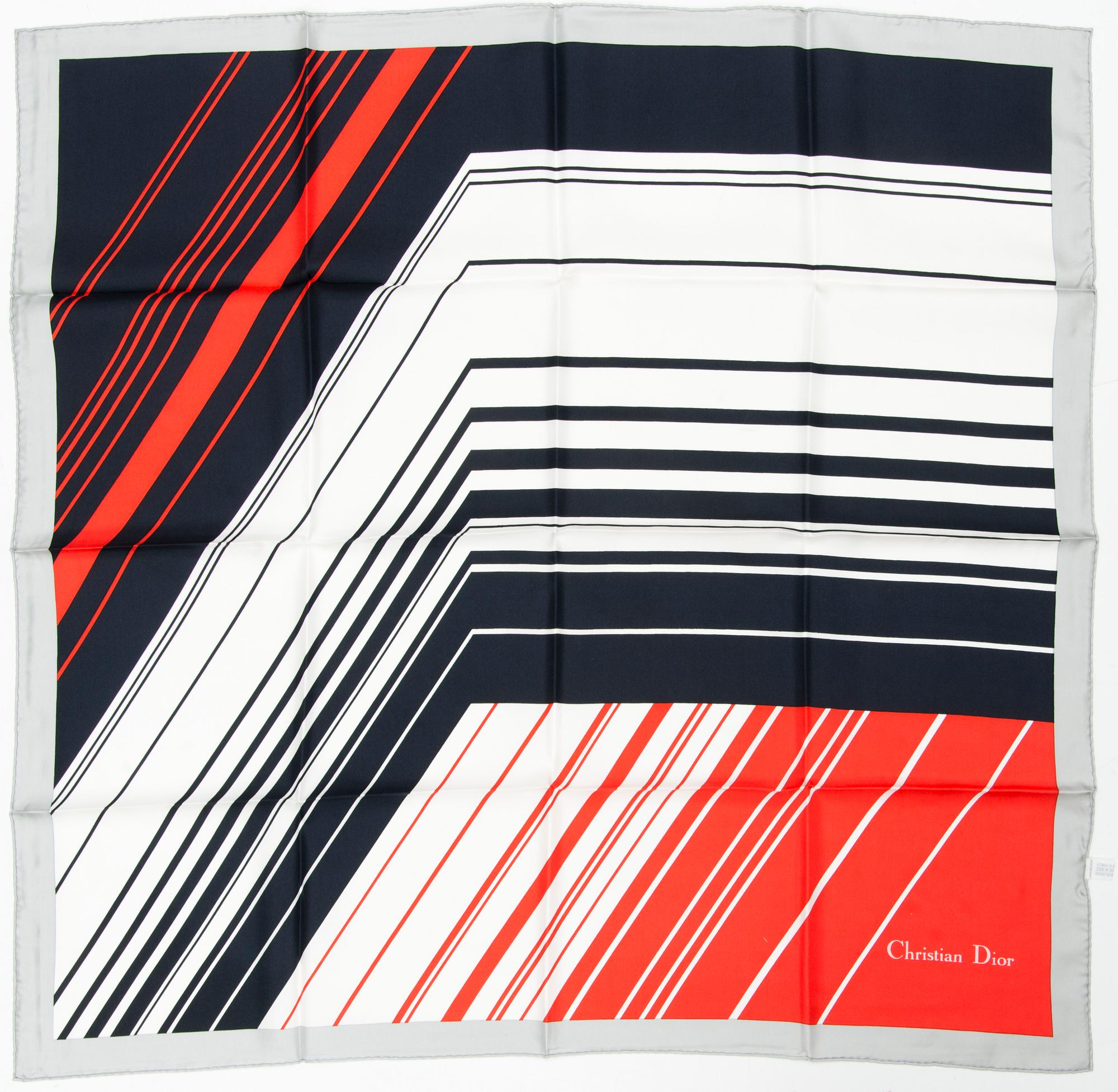 CHRISTIAN DIOR, SCARFAR, 3 st.