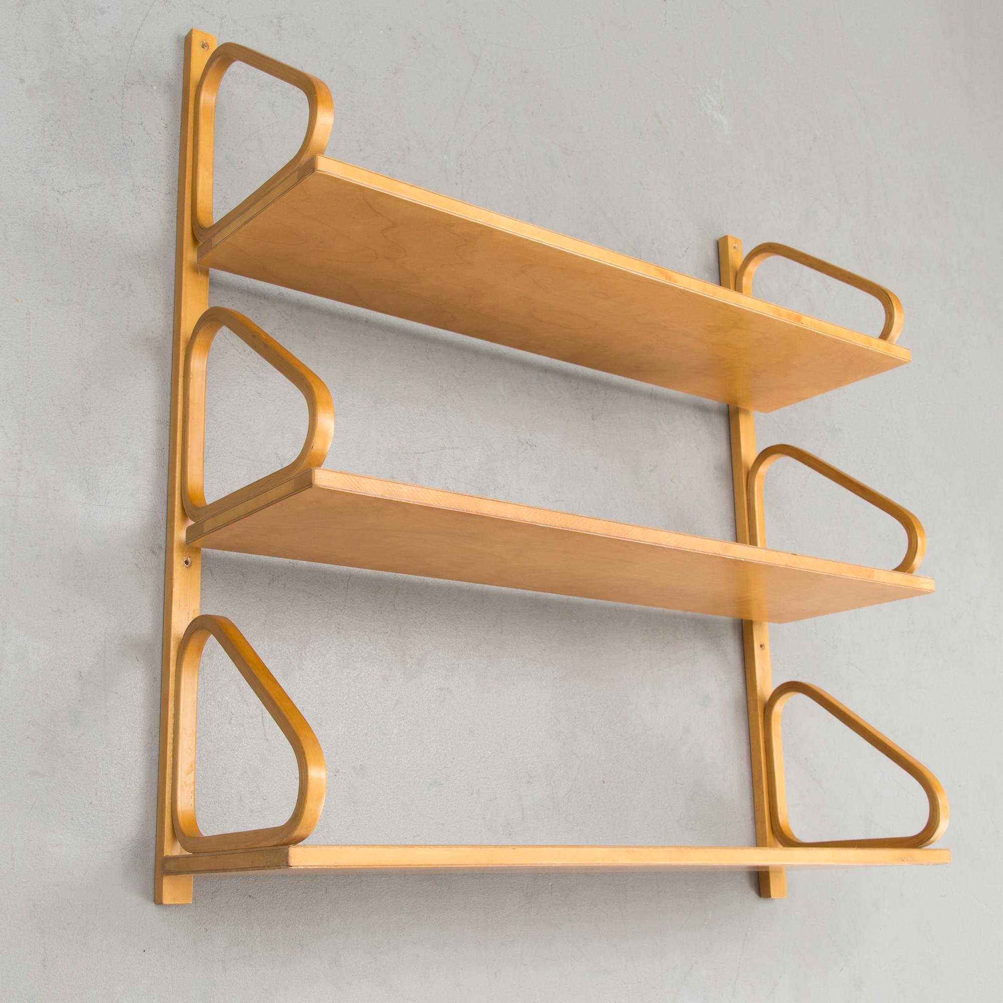 ALVAR AALTO, hylla, modell 112B-3, 1900-talets mitt.