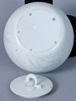 LOCKURNA, porslin, Japan, 1800/1900-tal.