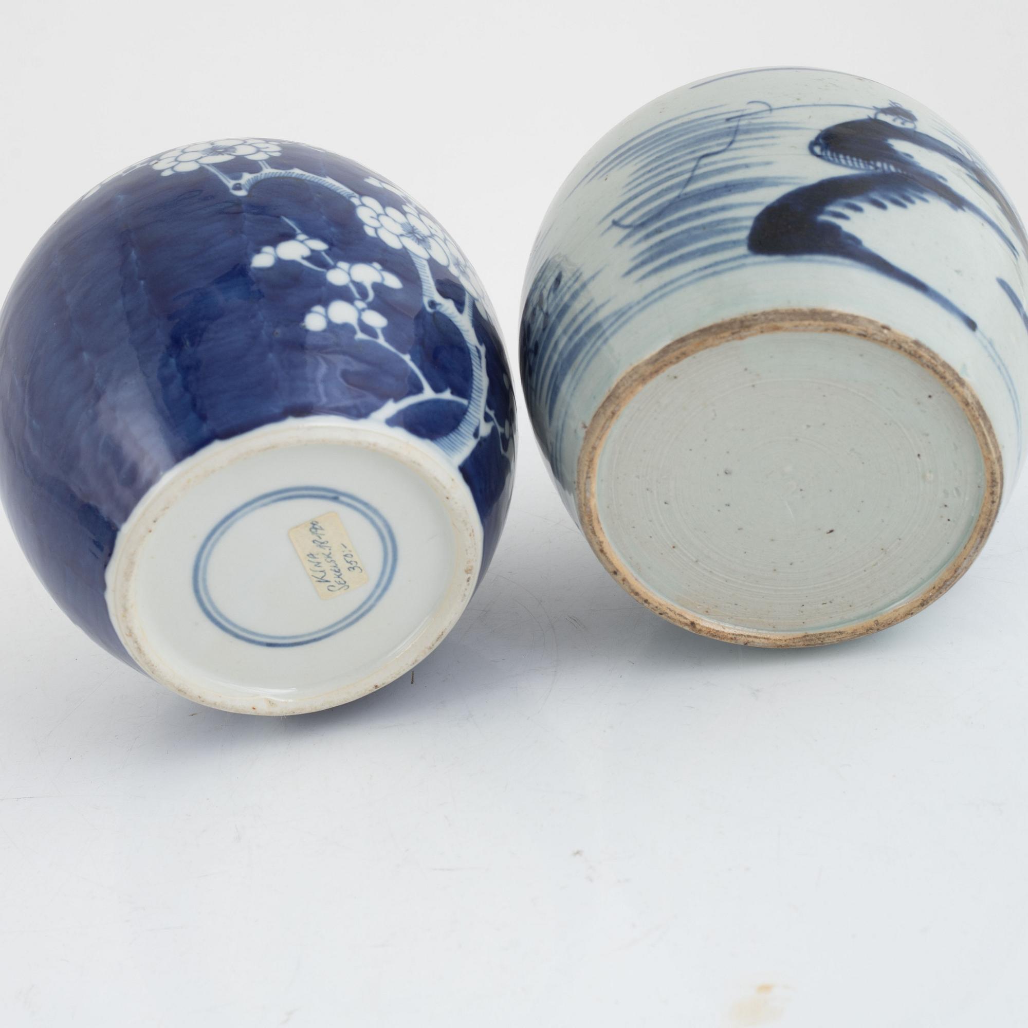 Two blue and white porcelain ginger jars, China, 19th/20th century.