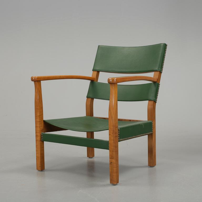 JOSEF FRANK, karmstol för barn, Firma Svenskt Tenn, modell 1023.