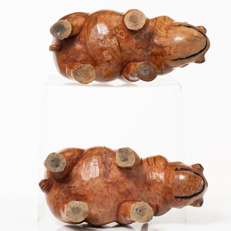 Skulpturer, ett par, Afrika, 1900-tal.