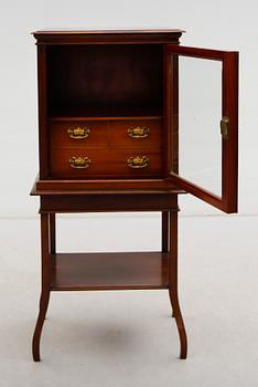 SKÅP, England, 1900-talets första hälft.