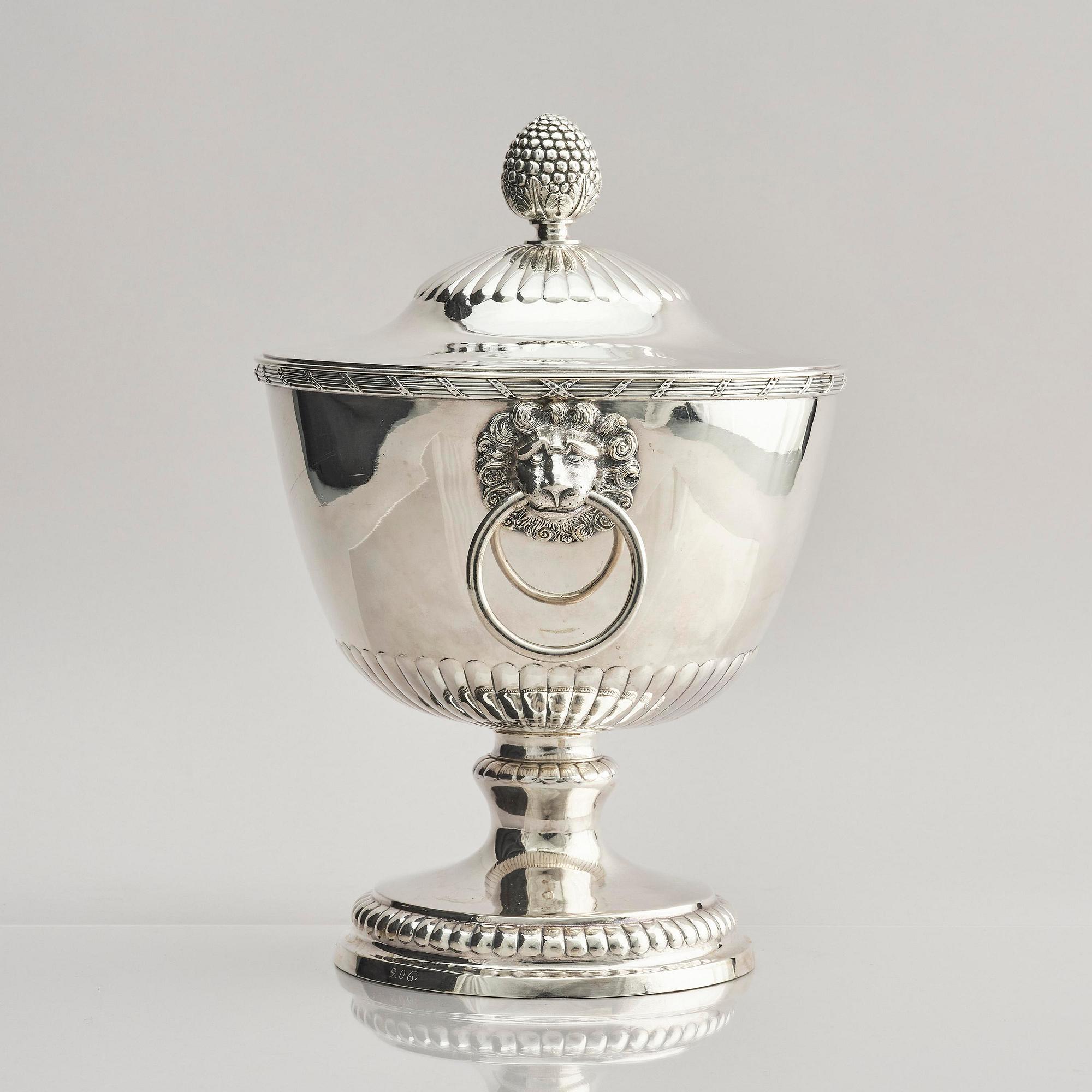 A Swedish 18th century silver tureen and cover, mark of Erik Holmberg, Lund 1796.