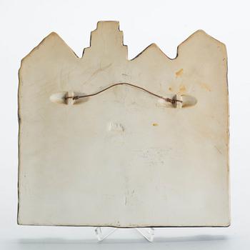 VÄGGPLATTA, Lisa Larson, Gustavsberg, "Gamla stan". Tillverkad 1963-1978.