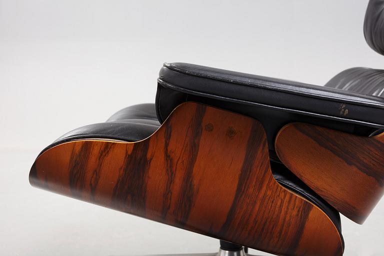 Charles & Ray Eames, A Charles & Ray Eames 'Lounge chair' with ottoman, Herman Miller, USA.