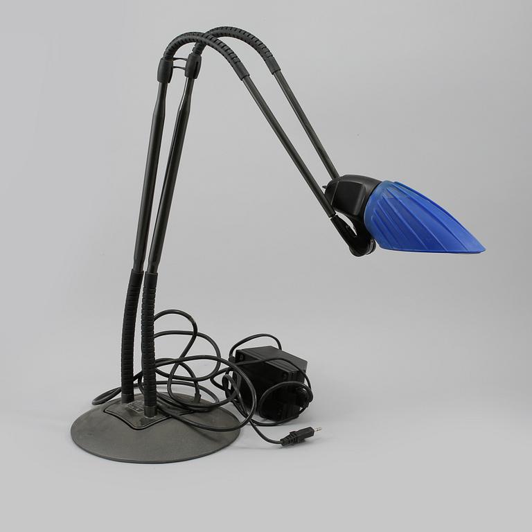 BORDSLAMPA, "Tango", Stephan Copeland, Arteluce, Italien, sent 1900-tal.