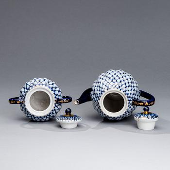 KAFFE- OCH TESERVIS, 30 delar, porslin, "Blue net", Lomonosov, Sovjet, 1980-tal.