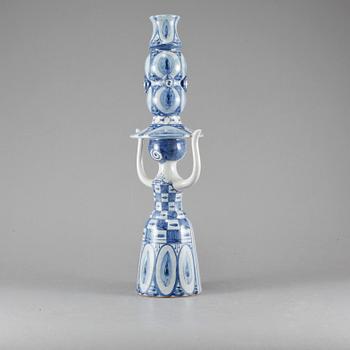 FIGURIN/VAS, fajans, Björn Wiinblad, Danmark, signerad och daterad -86.