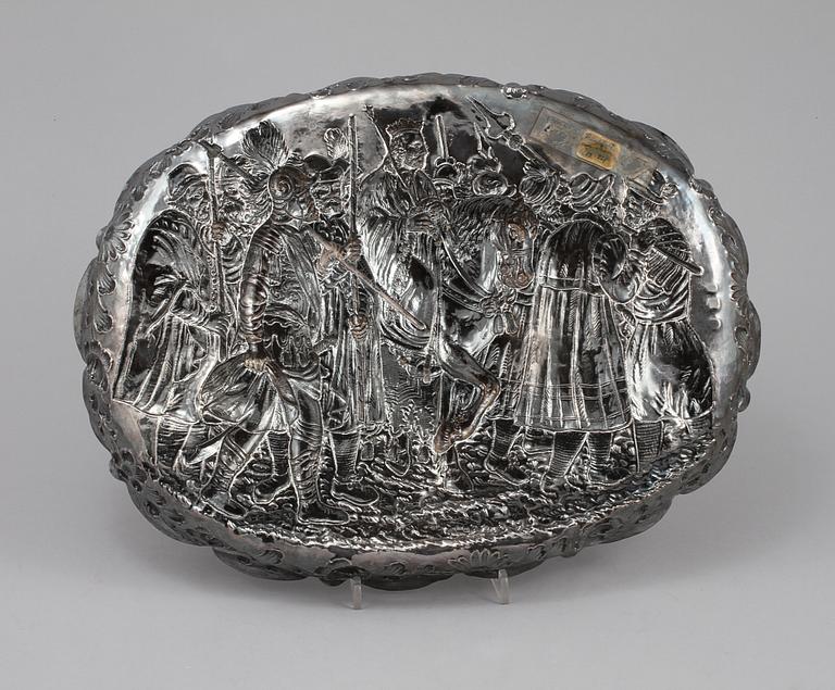 PRESENTERFAT, silver, barockstil, sannolikt 1800-tal, vikt 457 gram.