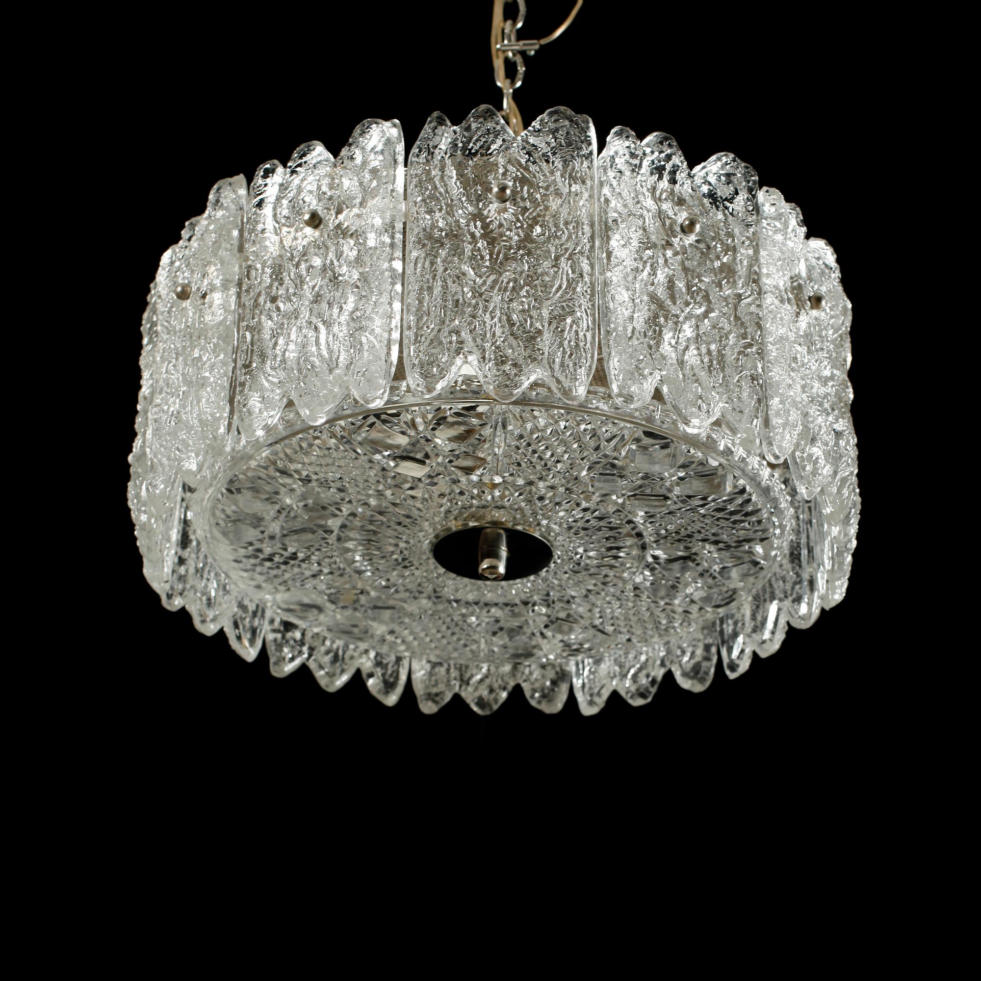 TAKLAMPA, glas, 1900-talets andra hälft.