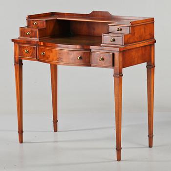 SKRIVBORD, Reprodux, England, 1900-talets andra hälft.