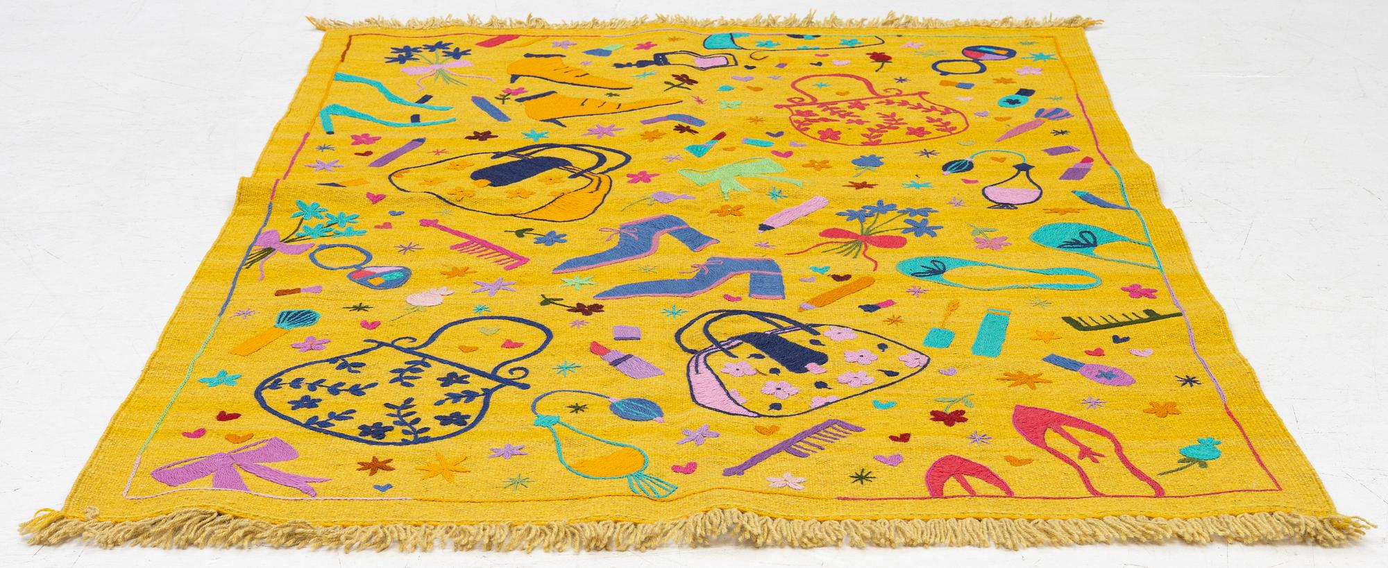 Matta, handbroderad Kelim, ca 176 x 121 cm.