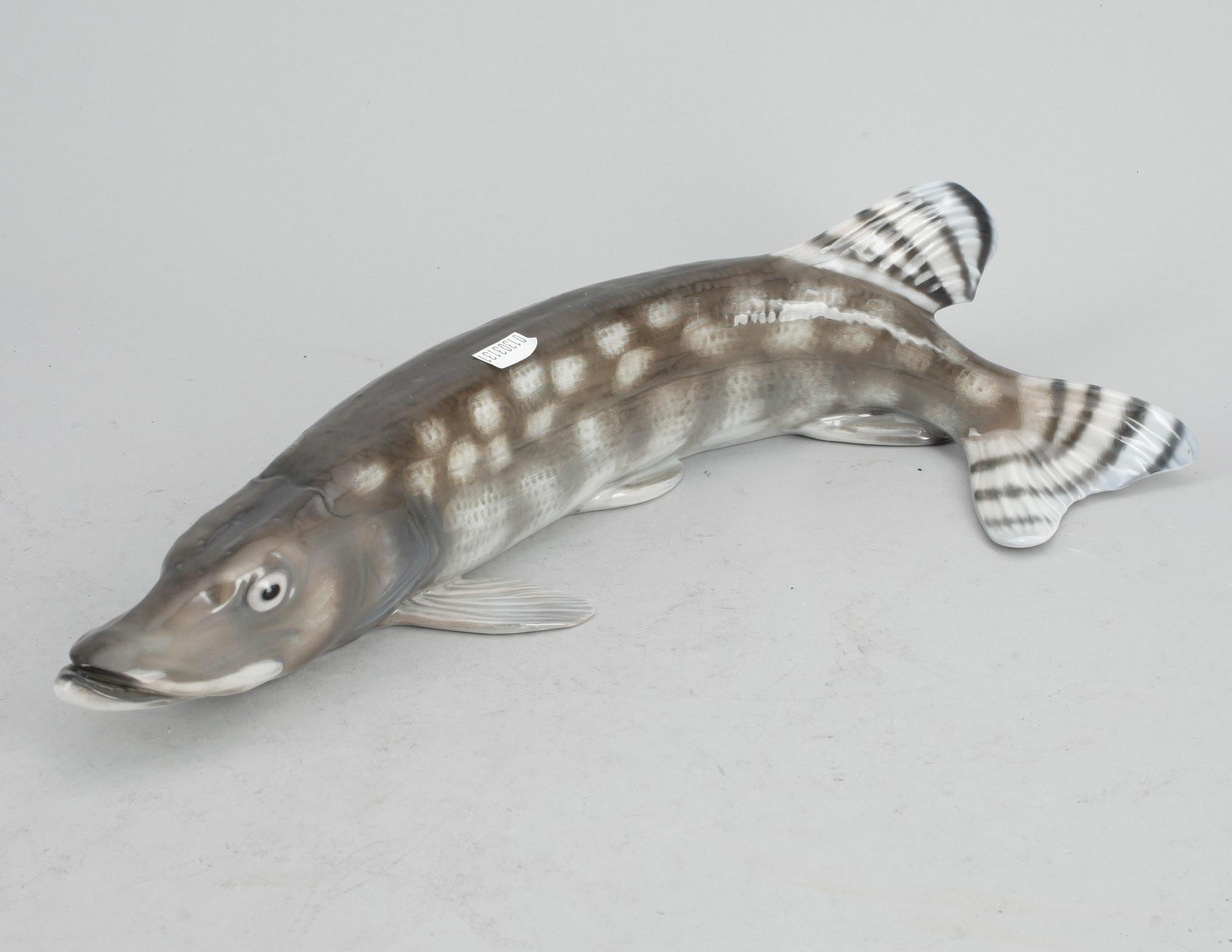 FIGURINER, 3 st, porslin, Rosenthal och Bing & Gröndal, Tyskland resp Danmark.