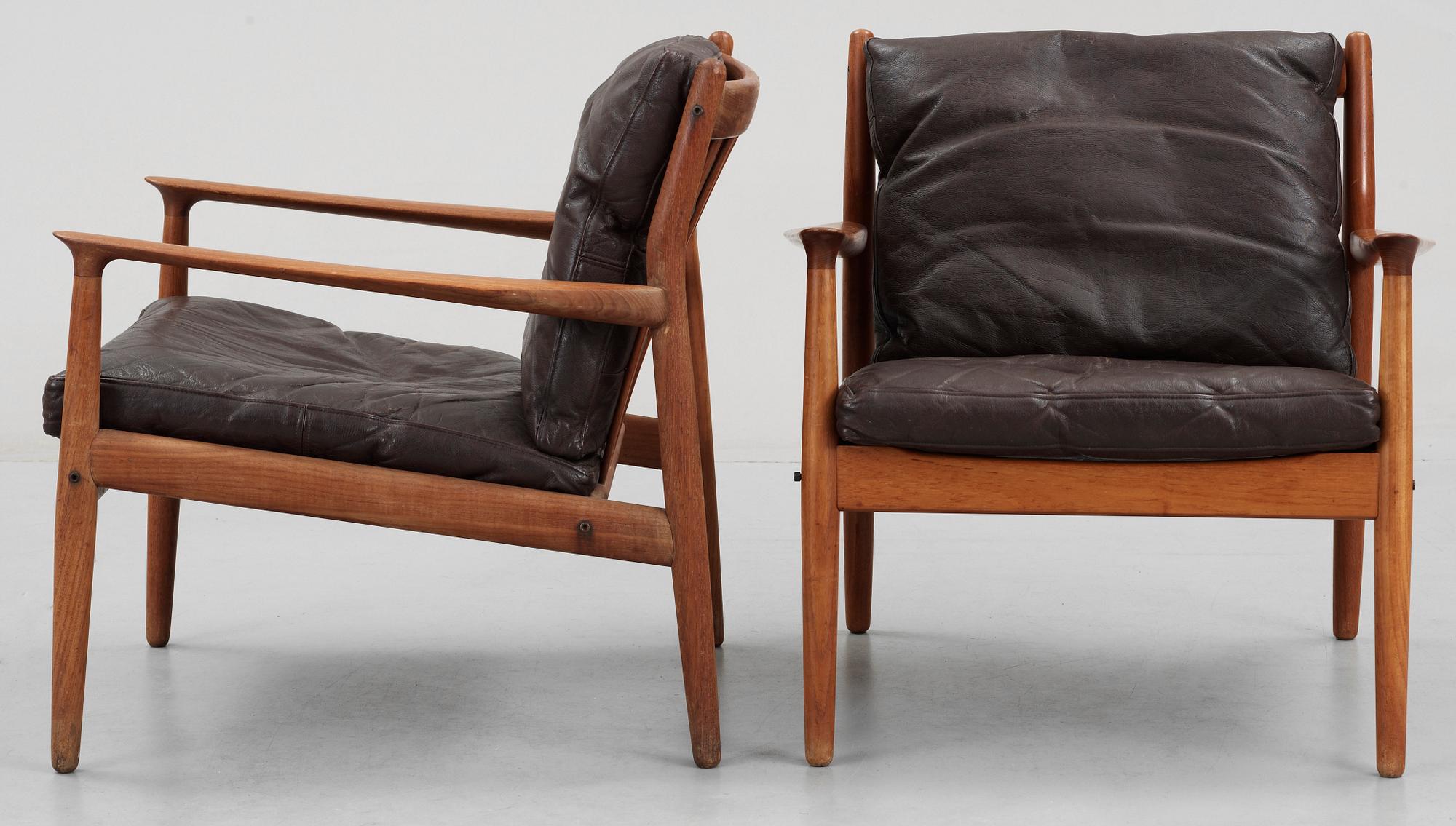 FÅTÖLJER, ett par. 1960/70-tal.