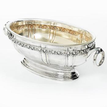 Silver jardinière with glass liner, Swedish import mark from Gothenburg 1924.
