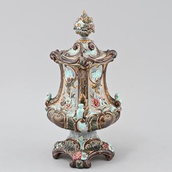 LOCKURNA, porslin, Rörstrand, sekelskiftet 1800/1900.