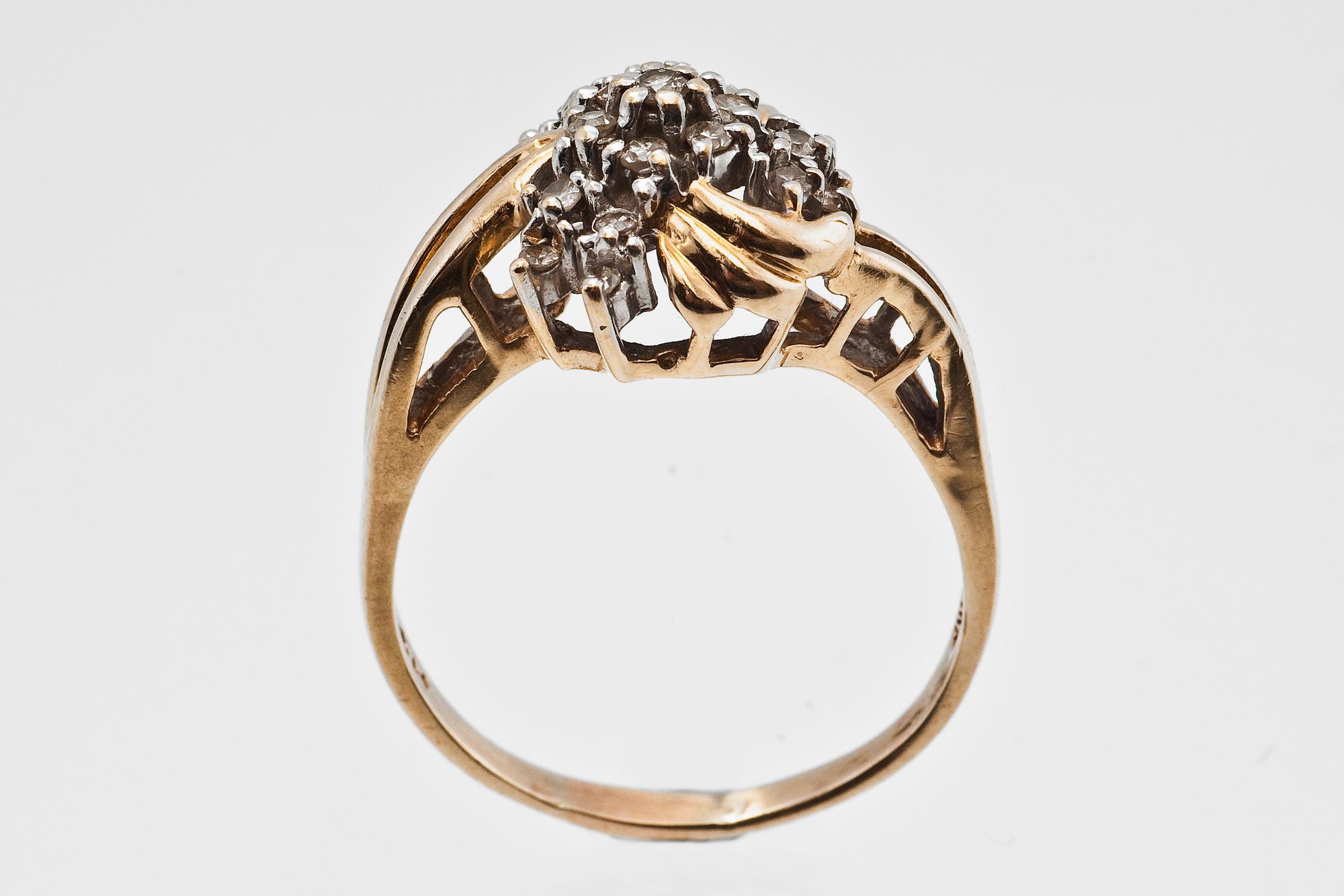 RING.