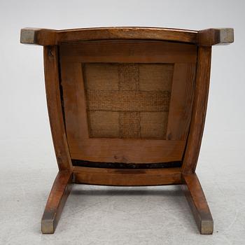 Carl Westman, attributed, a pair of oak chairs, from around the year 1915.