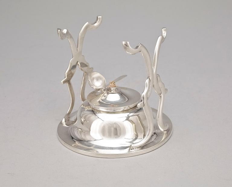 SÅSKANNA MED RECHAUD, sterlingsilver, Mexico, 1900-tal. Totalvikt ca 725 g.