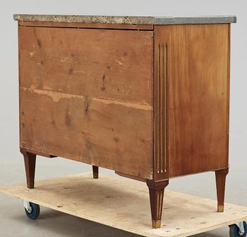 BYRÅ, sengustaviansk, 1800-talets början.