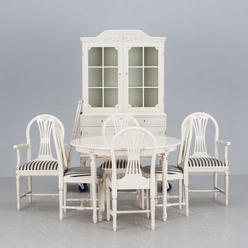 MATSALSGRUPP, 8 delar, gustaviansk stil, 1900-tal.
