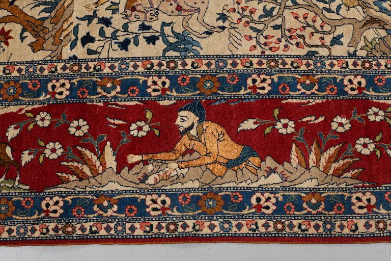 MATTA, semiantik Teheran sannolikt, figural part silk, ca 347,5-345,5 x 242 cm.