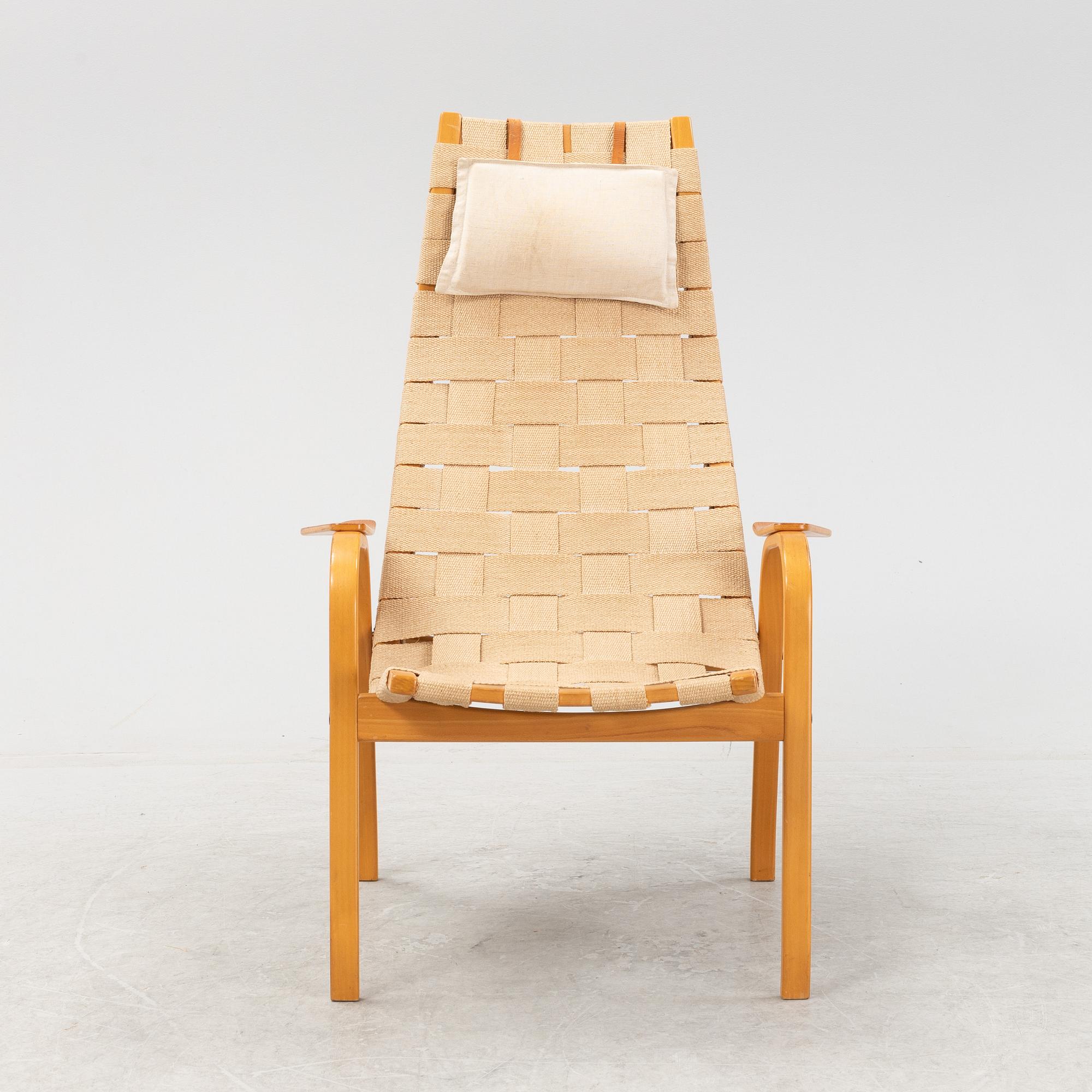 A 'Kurva' easy chair by Yngve Ekström for Swedese, 1950s.