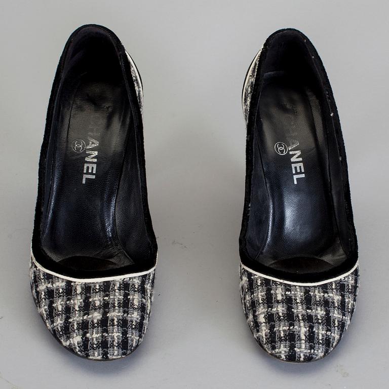 SKOR, Chanel.