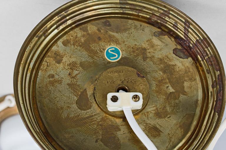 BORDSLAMPOR, ett par, glas och mässing, modell nr 2583, Josef Frank, Svenskt Tenn, 1900-talets andra hälft.