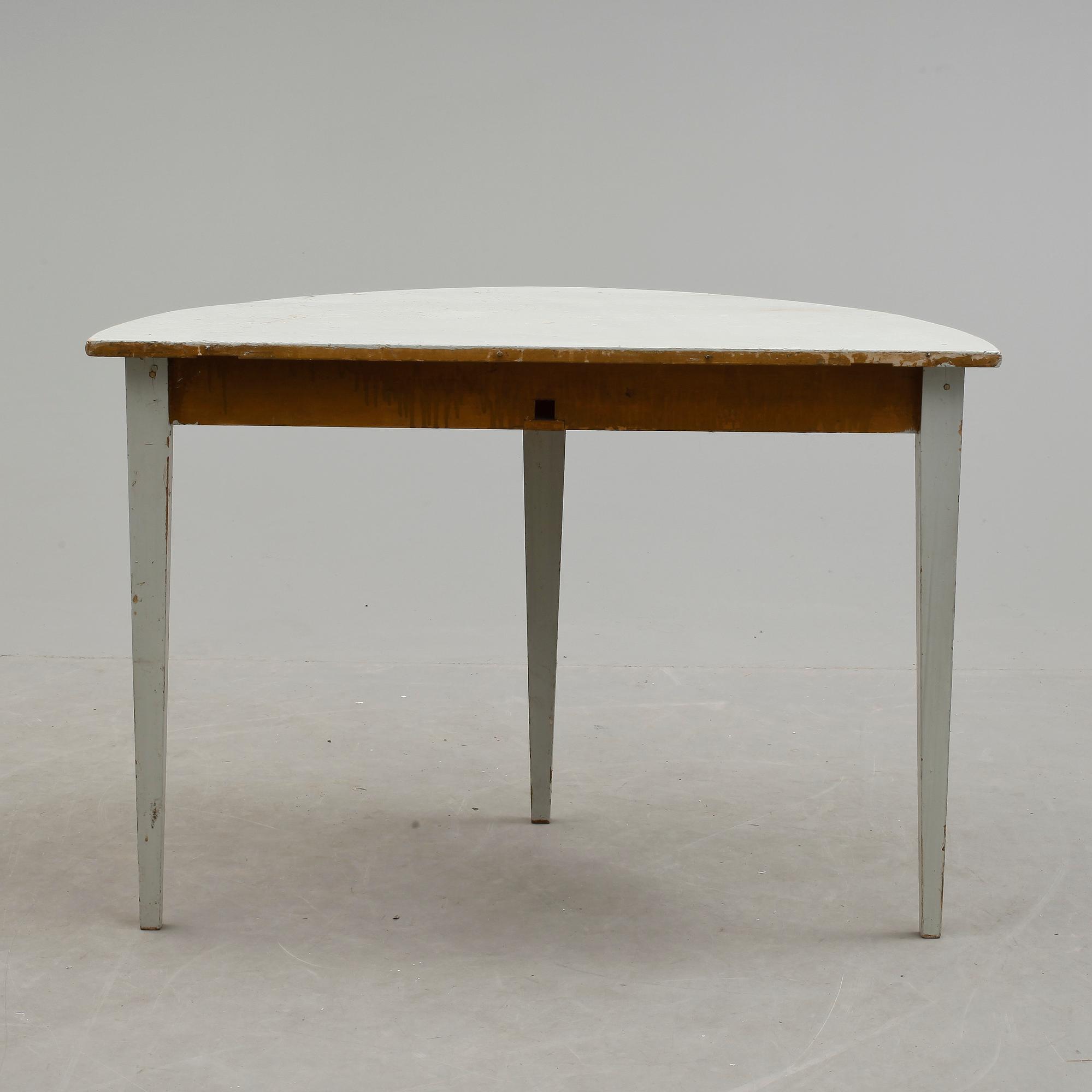 MÅNBORD, 1800-talets mitt.