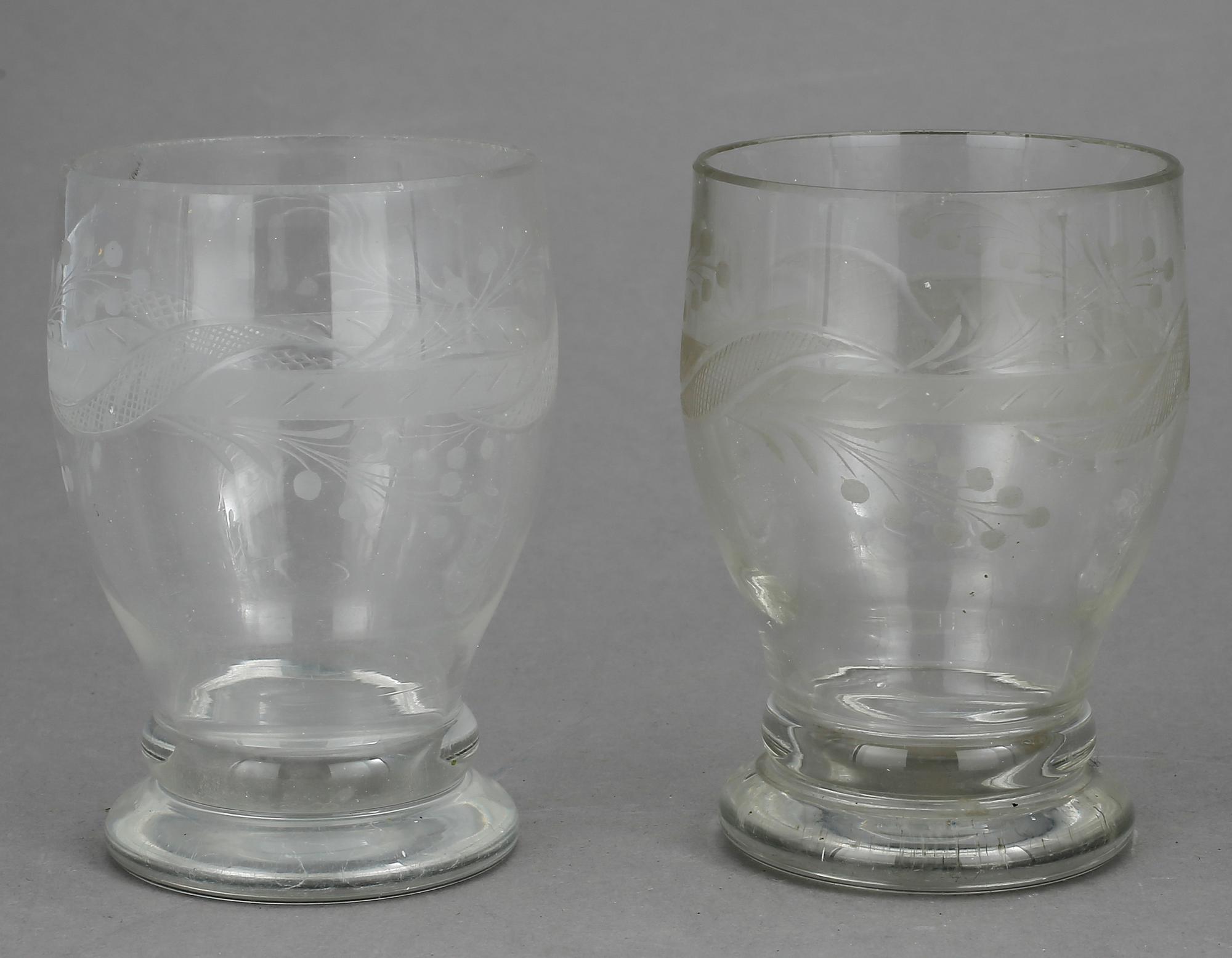 SELTERGLAS, fyra stycken. Empire, 1800-talets första hälft.