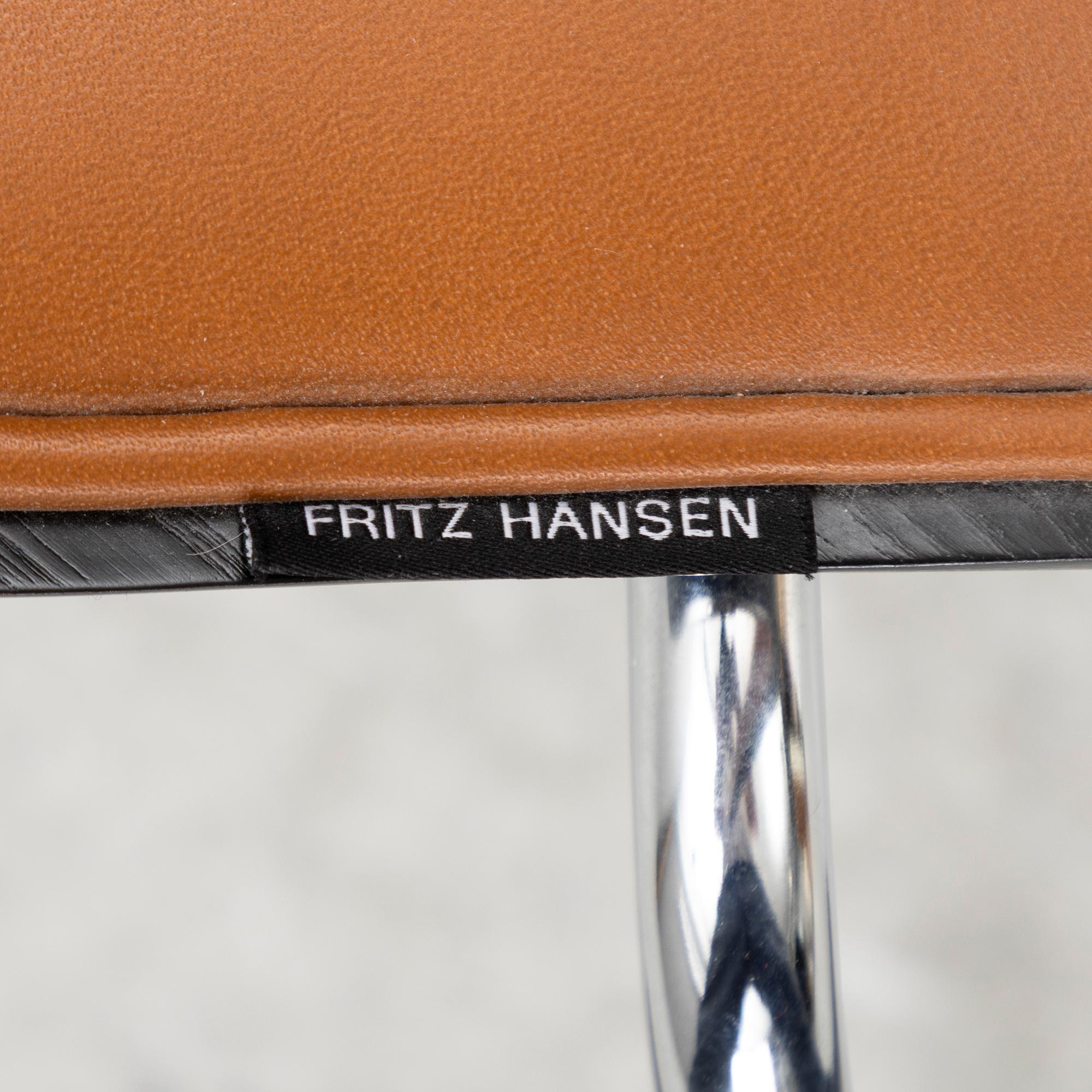 Arne Jacobsen, A 'Sjuan' chair, Fritz Hansen, Denmark, contemporary production.