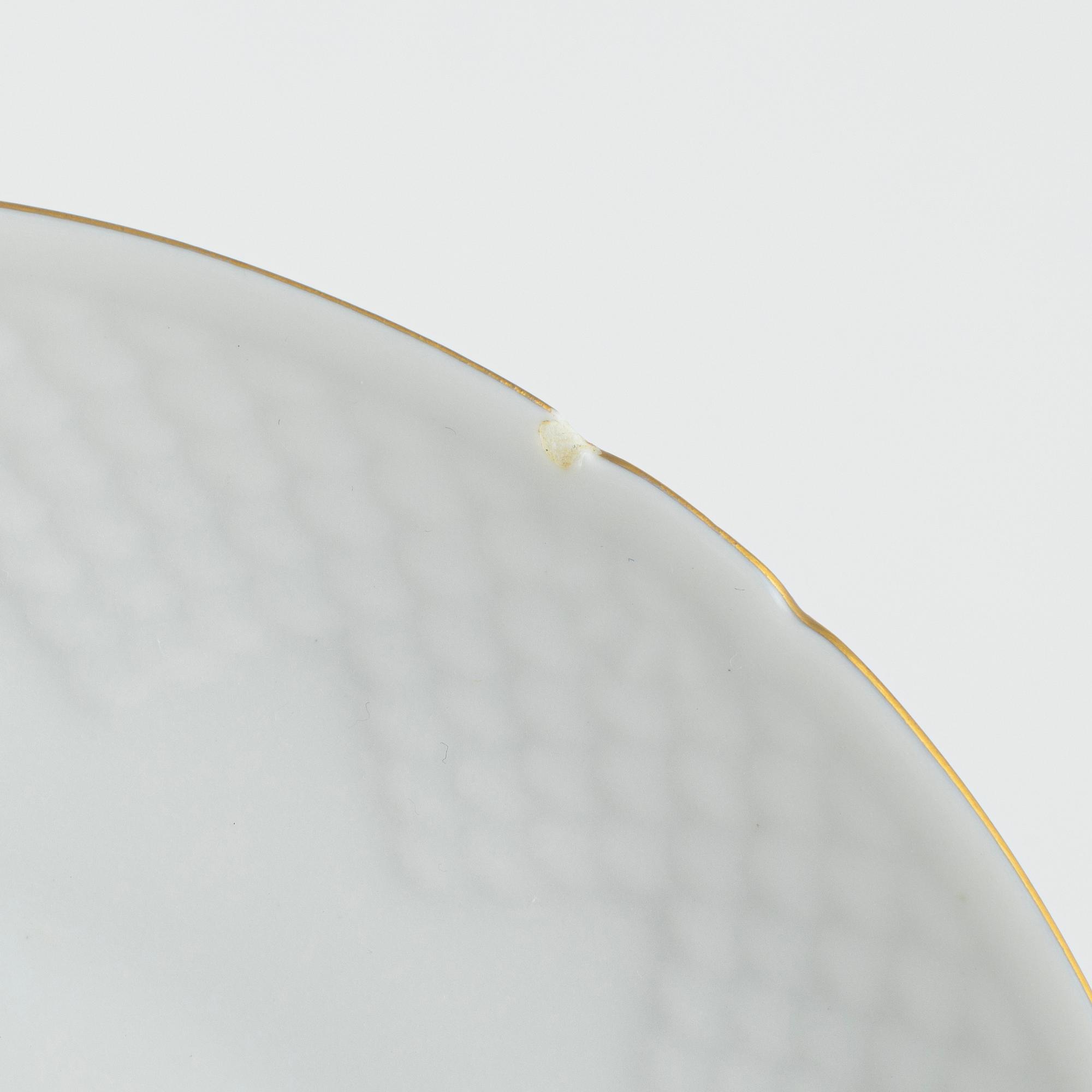 Matservis, ca 97 delar, porslin, "Blå Måsen", Bing & Grøndahl samt Royal Copenhagen, Danmark.