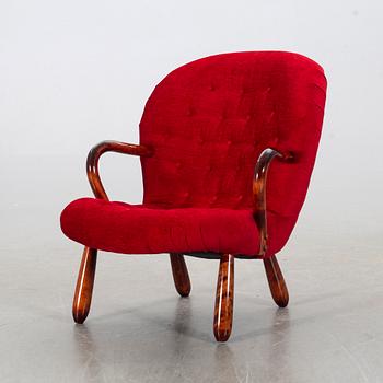 PHILIP ARCTANDER, a chair licensed by Sune Johanssons möbelfabrik Nässjö Sweden mid 1900's.