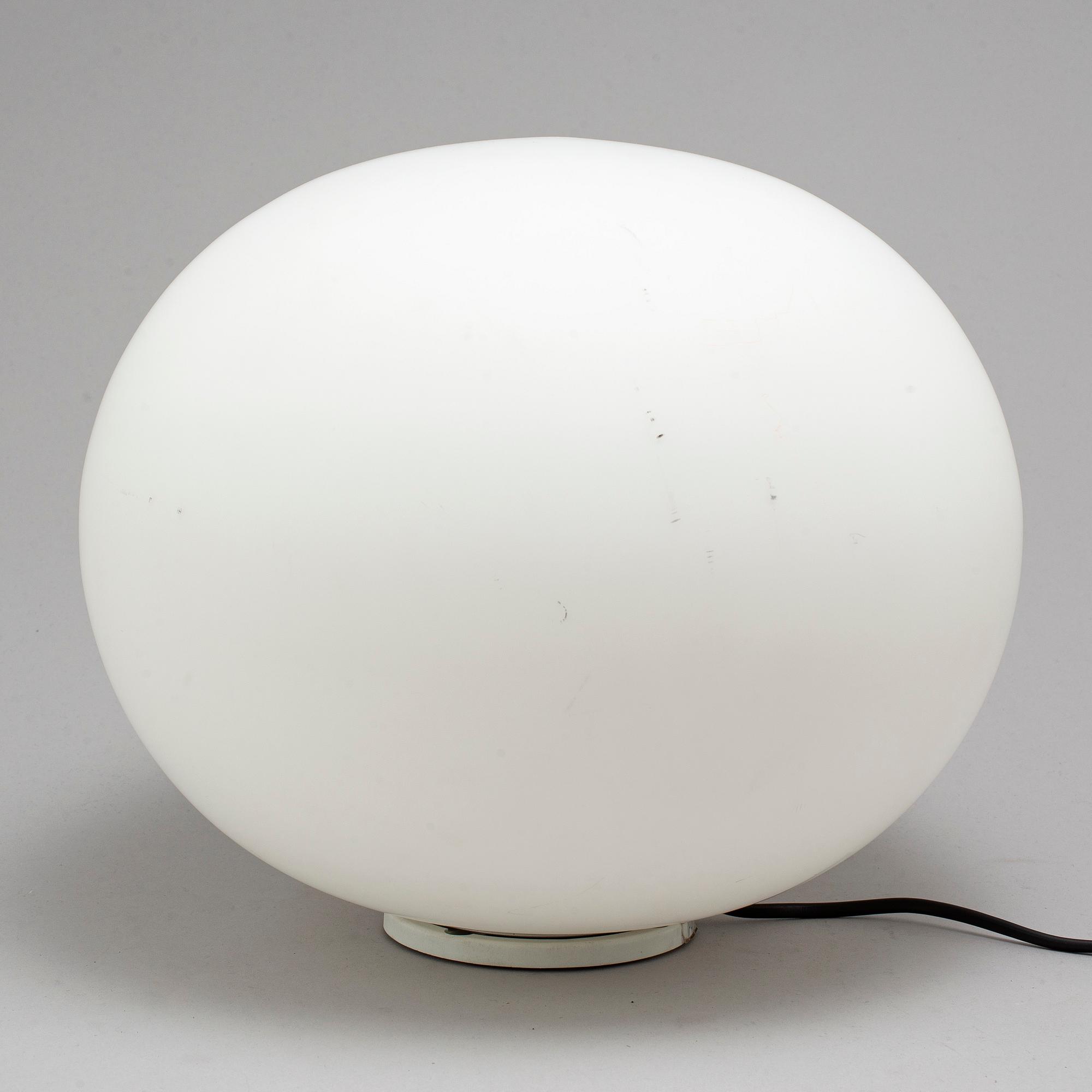 A 'Glo-Ball' table lamp by Jasper Morrison, FLOS.