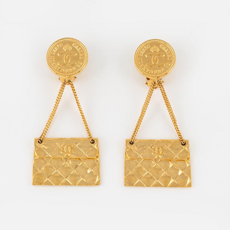 Chanel, earrings, 1984-1992.