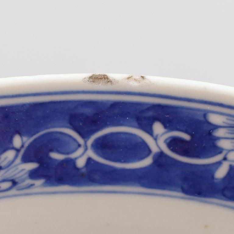 SKÅLFAT, 3 st, porslin, Japan, 1800-/1900-tal.