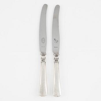 CG Hallberg, twelve silver table knives, model 'Modern', Stockholm 1930s.