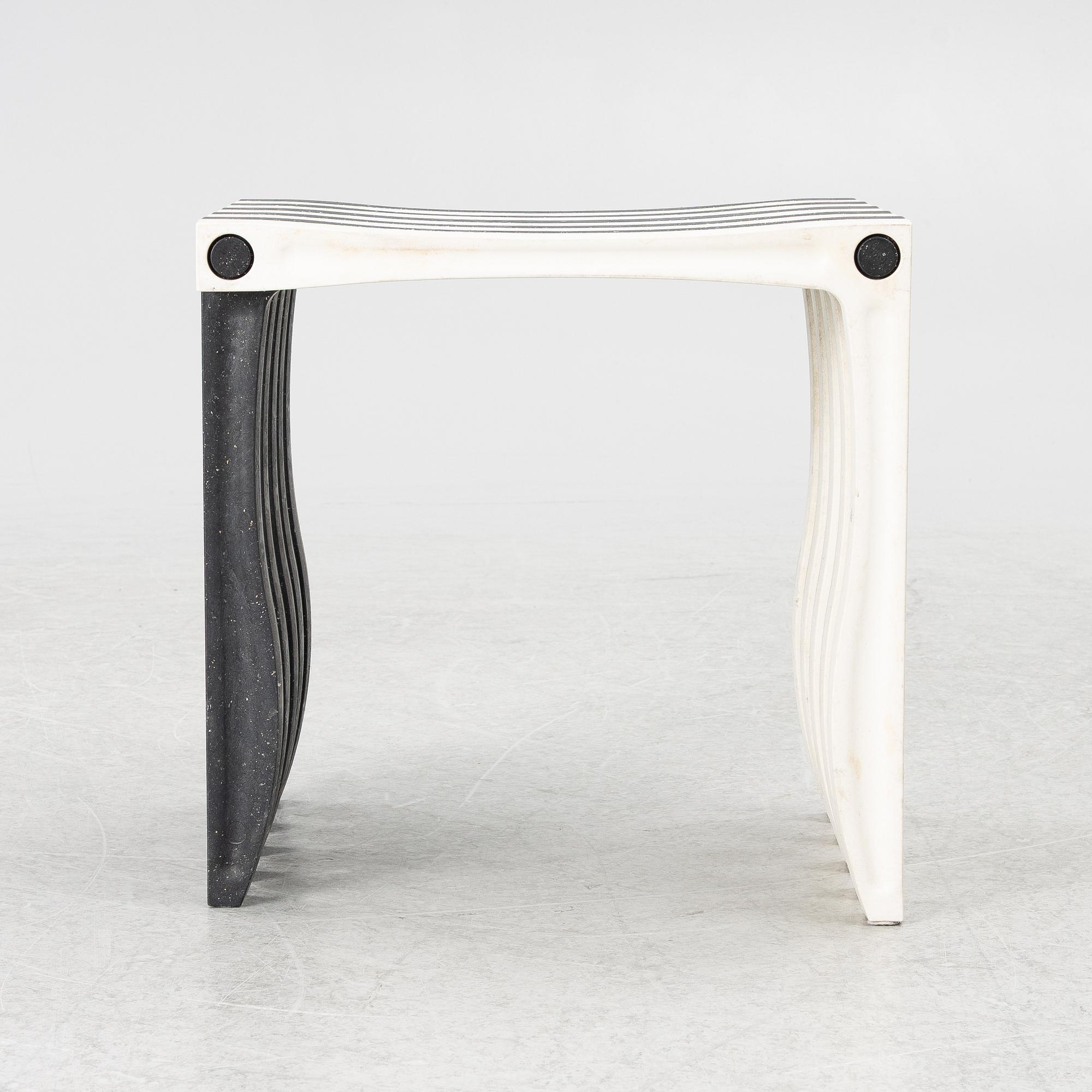 Shigeru Ban, stool/chair, "10-unit" system, Artek, 21st century.