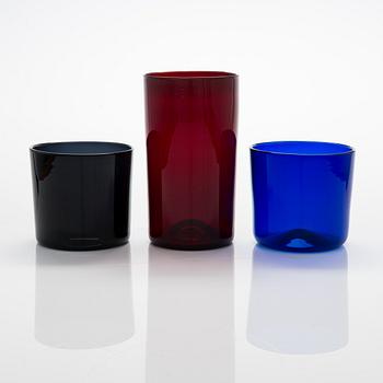 Kaj Franck, three 'KF 212' art glass 'Purnukka', signed  K. Franck Nuutajärvi , Notsjö -54, -55, -57.