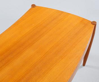 JOHANNES ANDERSEN, soffbord, Trensum, 1900-talets andra hälft.