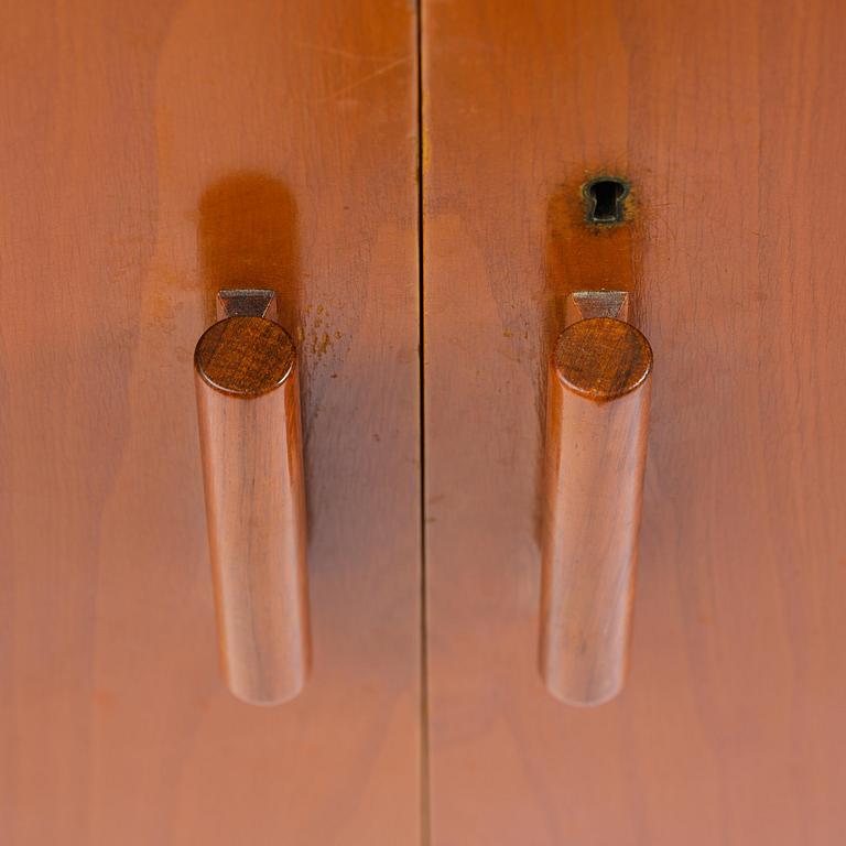 Nordiska Kompaniet, an elm veneered cabinet, Sweden, 1930s-40s.