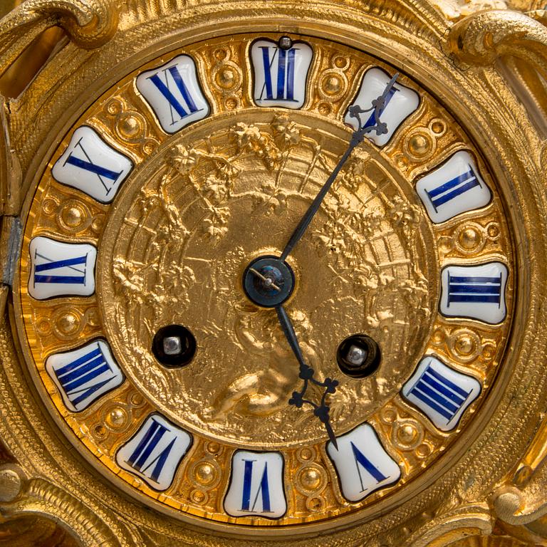 BORDSUR, förgylld brons, nyrokoko, 1800-tal.