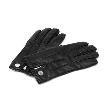 HERMÈS, a pair of black lambskin gloves "Nervures Droites", size 7 1/2.